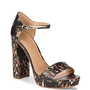 Pour La Victoire Yvette Platform Ankle Strap Heels